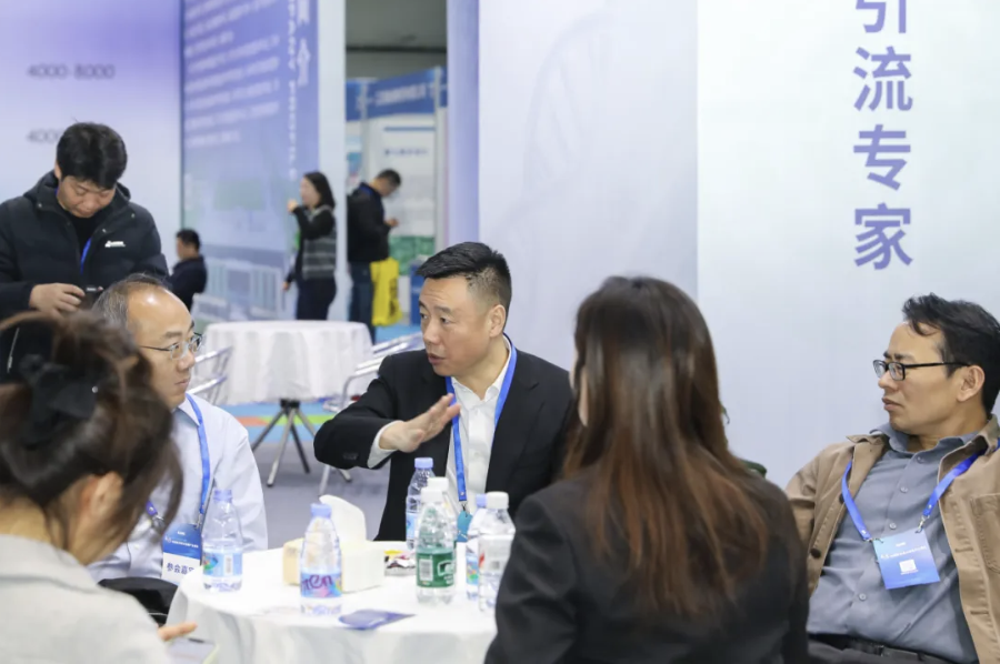 51ac454c-8216-4a4d-9bac-c195578c6de3